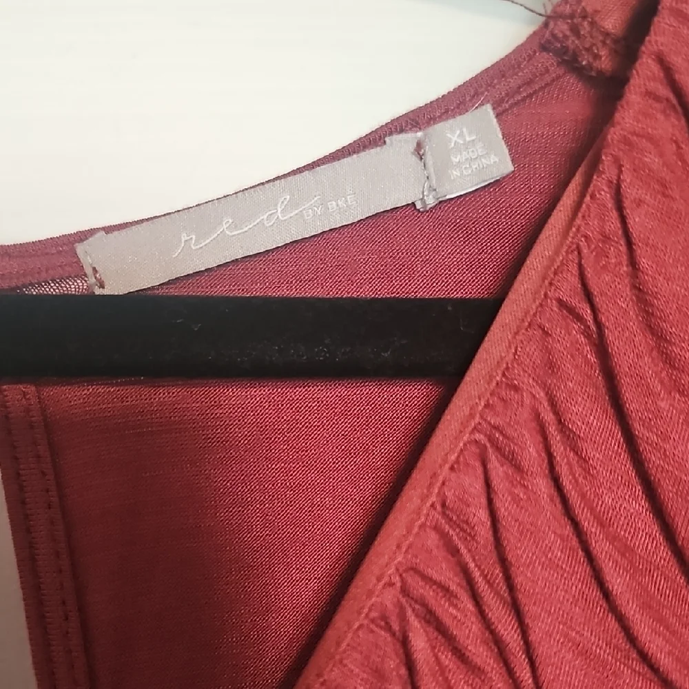 Elegant Ruched Burgundy Blouse - Picture 2 of 4